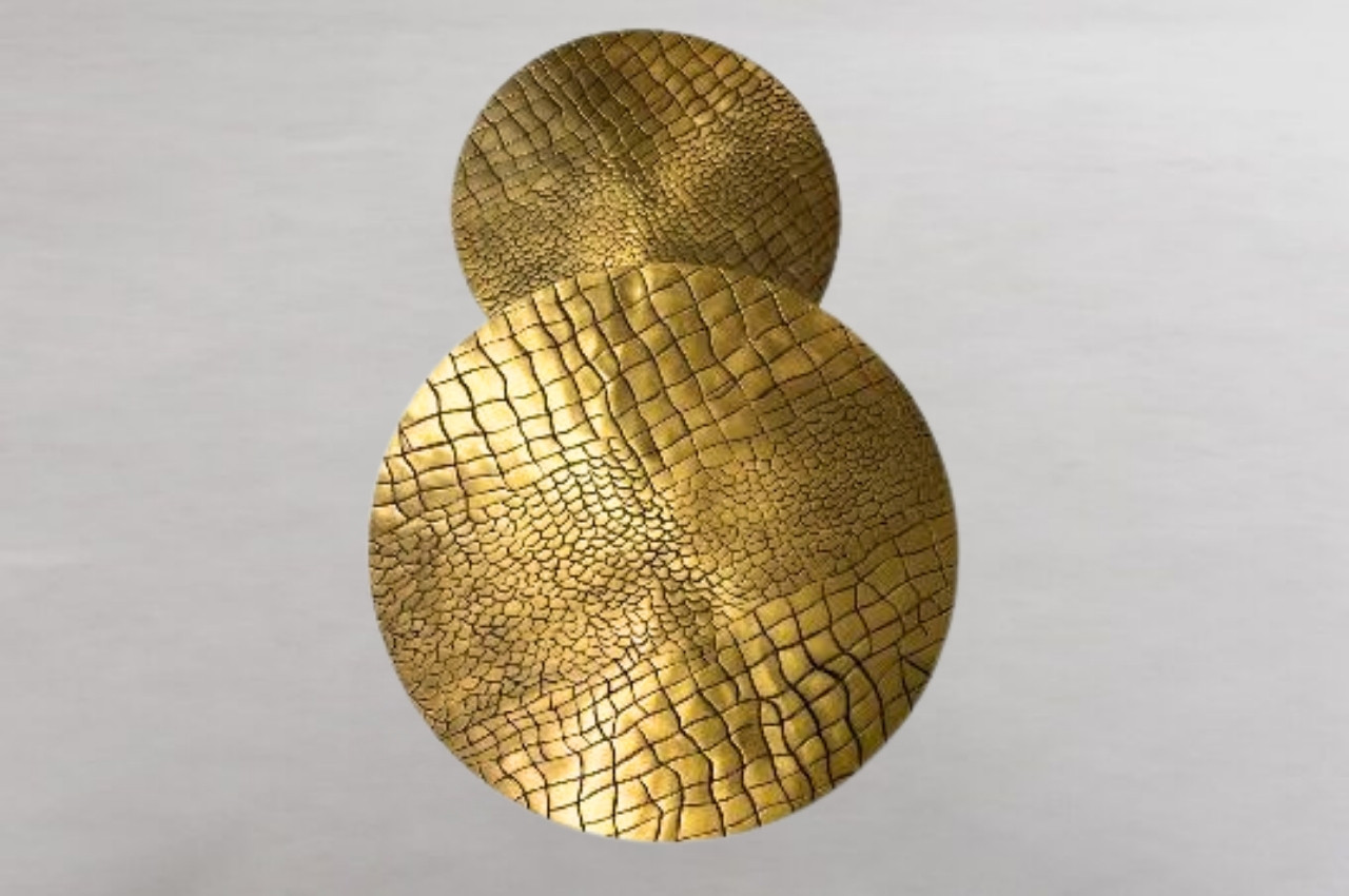 PEG TABLE BRASS TWINS